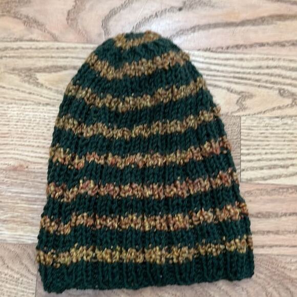 BEENIE HAT KNITTED‎ - Picture 3 of 6
